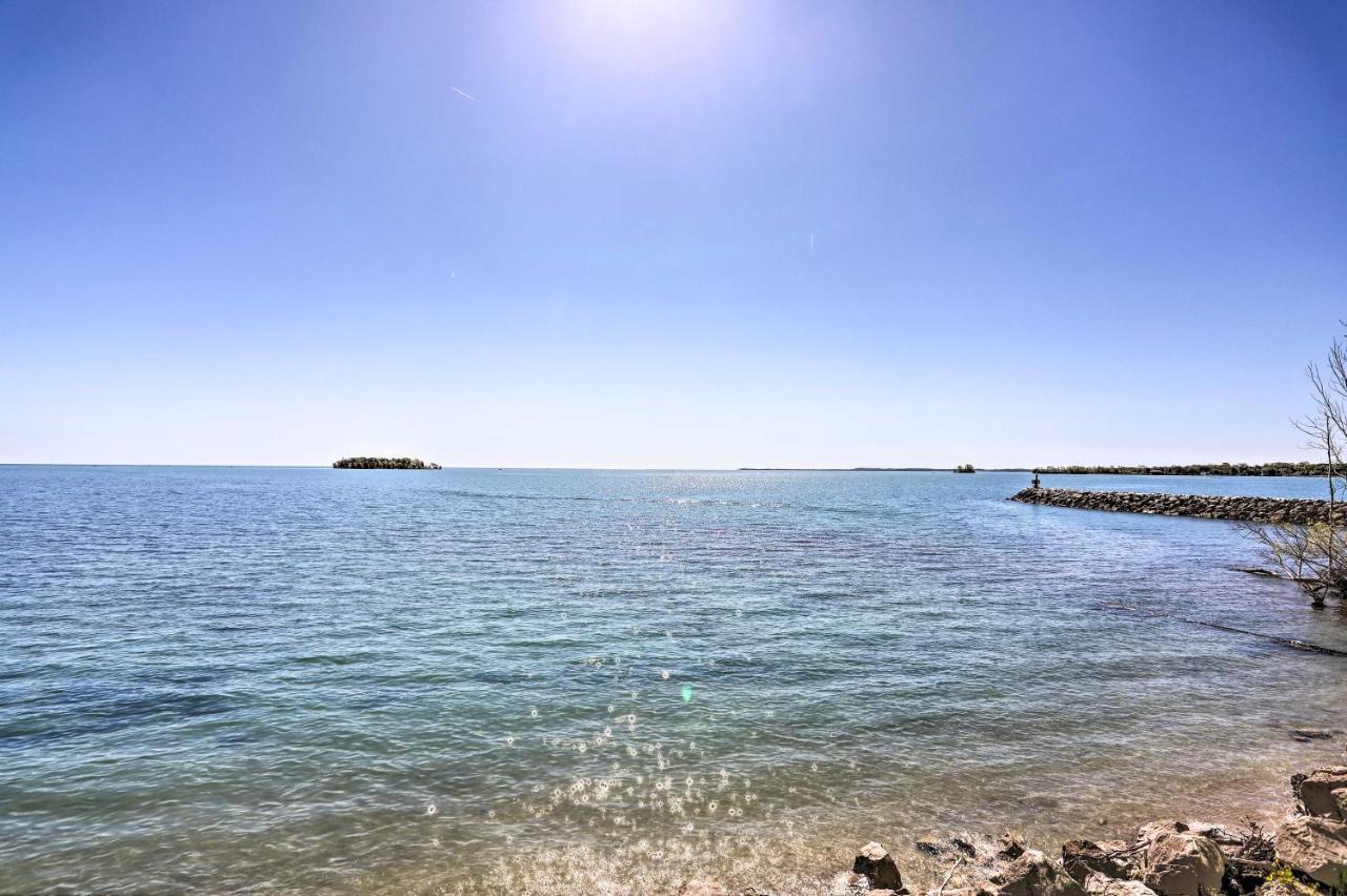 Cozy Middle Bass Island Getaway On Lake Eerie! Put-in-Bay Exteriör bild