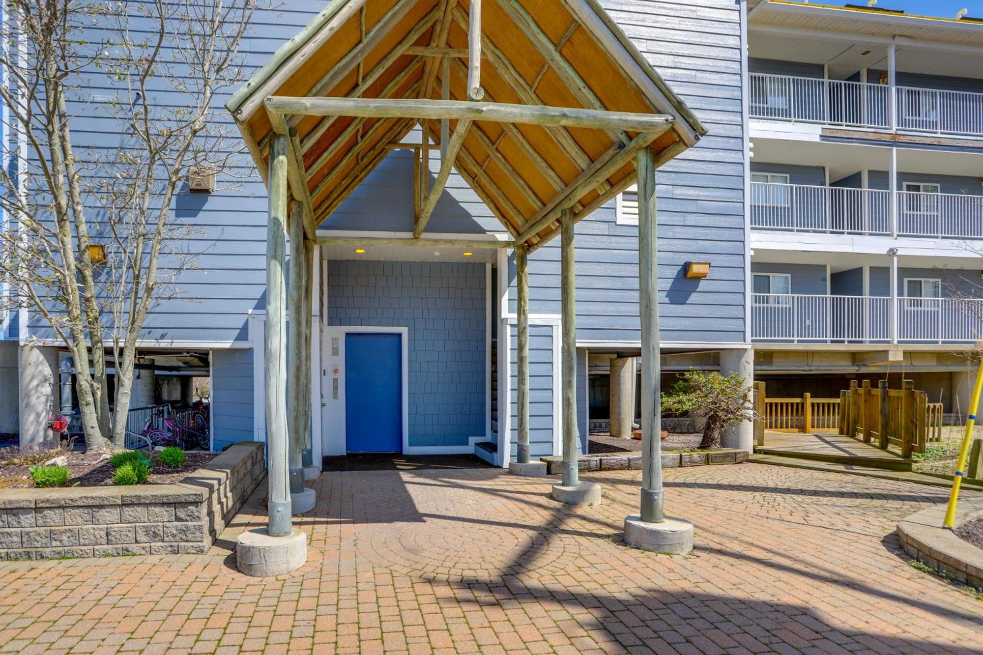 Cozy Middle Bass Island Getaway On Lake Eerie! Put-in-Bay Exteriör bild